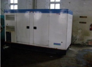宜兴康明斯150kw大型柴油二手发电机组